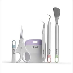 Brand New Sealed Cricut Basic Tool Set